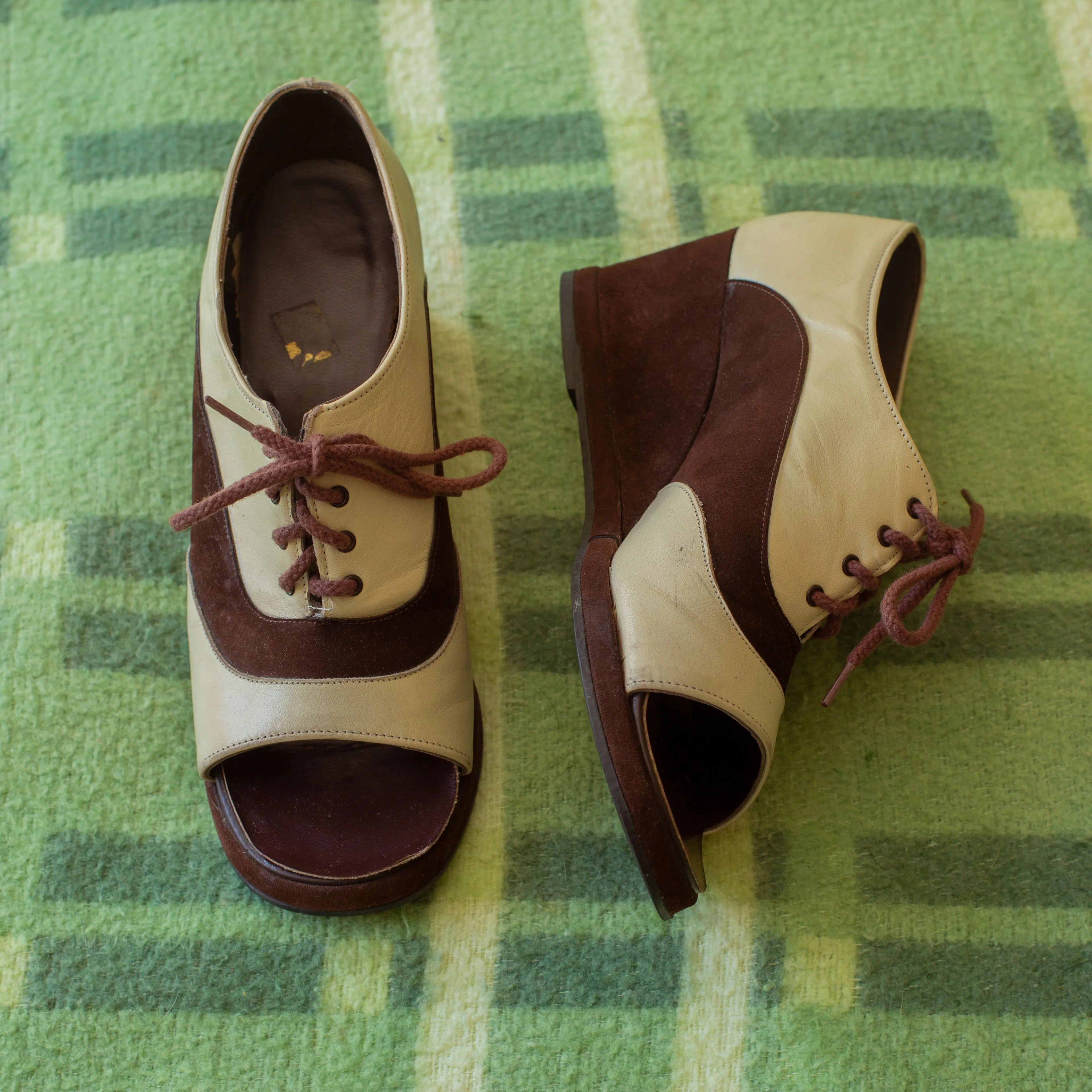 1970s Brown Platform Wedges