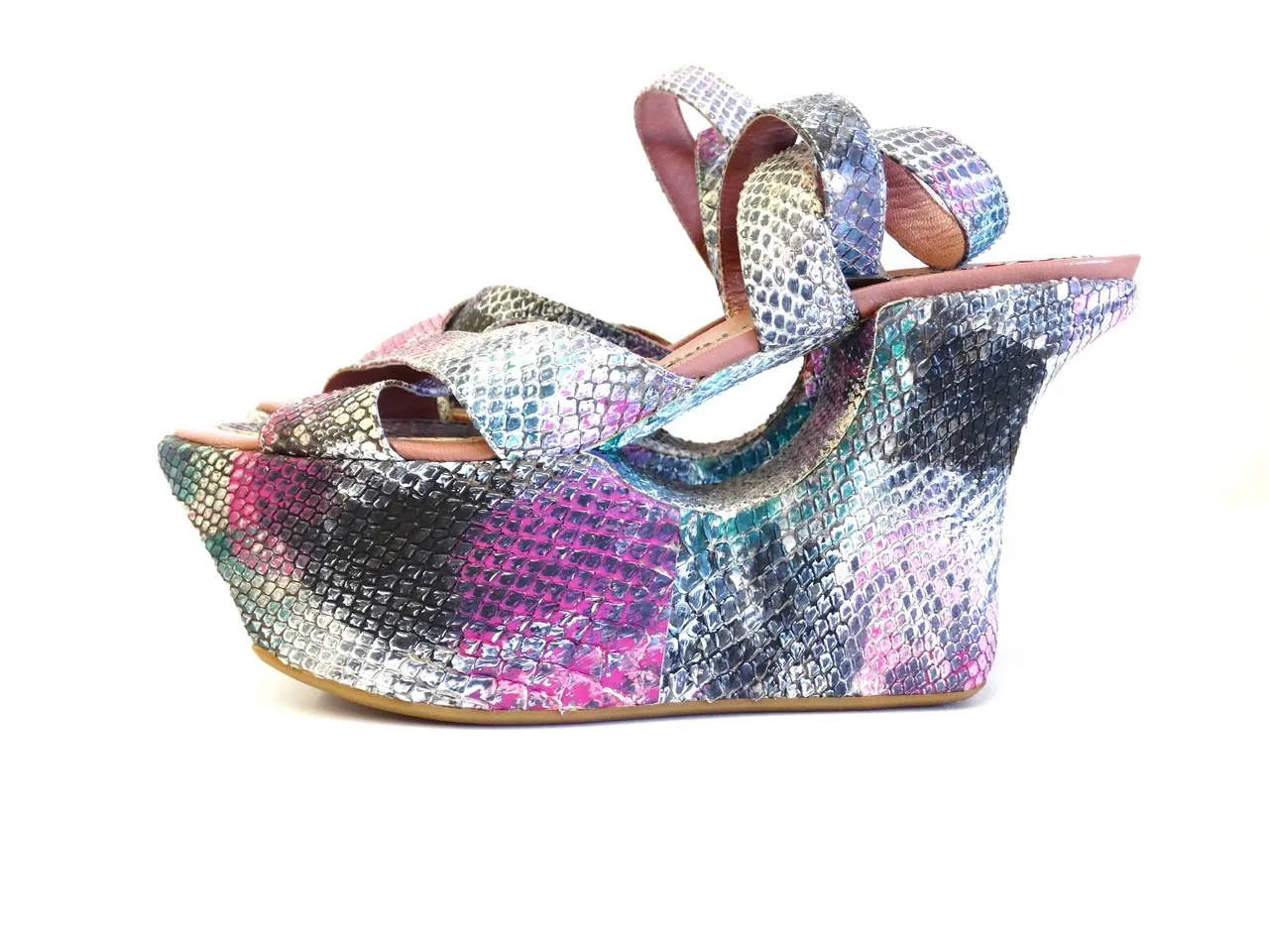 Alaïa Paris "CALZATURE" Donna Wedge in Snakeskin