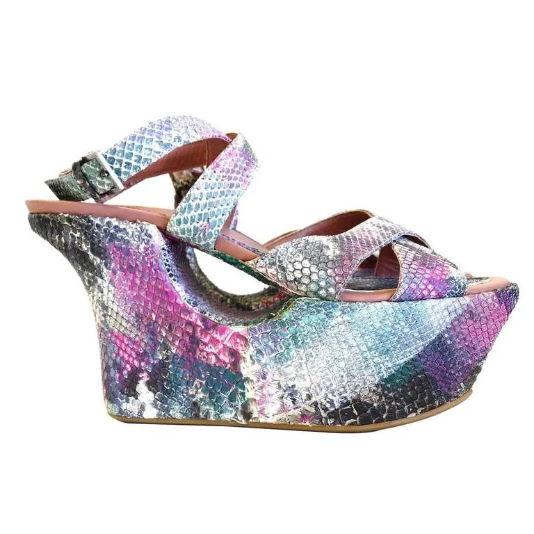 Alaïa Paris "CALZATURE" Donna Wedge in Snakeskin
