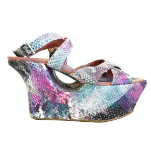 Alaïa Paris "CALZATURE" Donna Wedge in Snakeskin