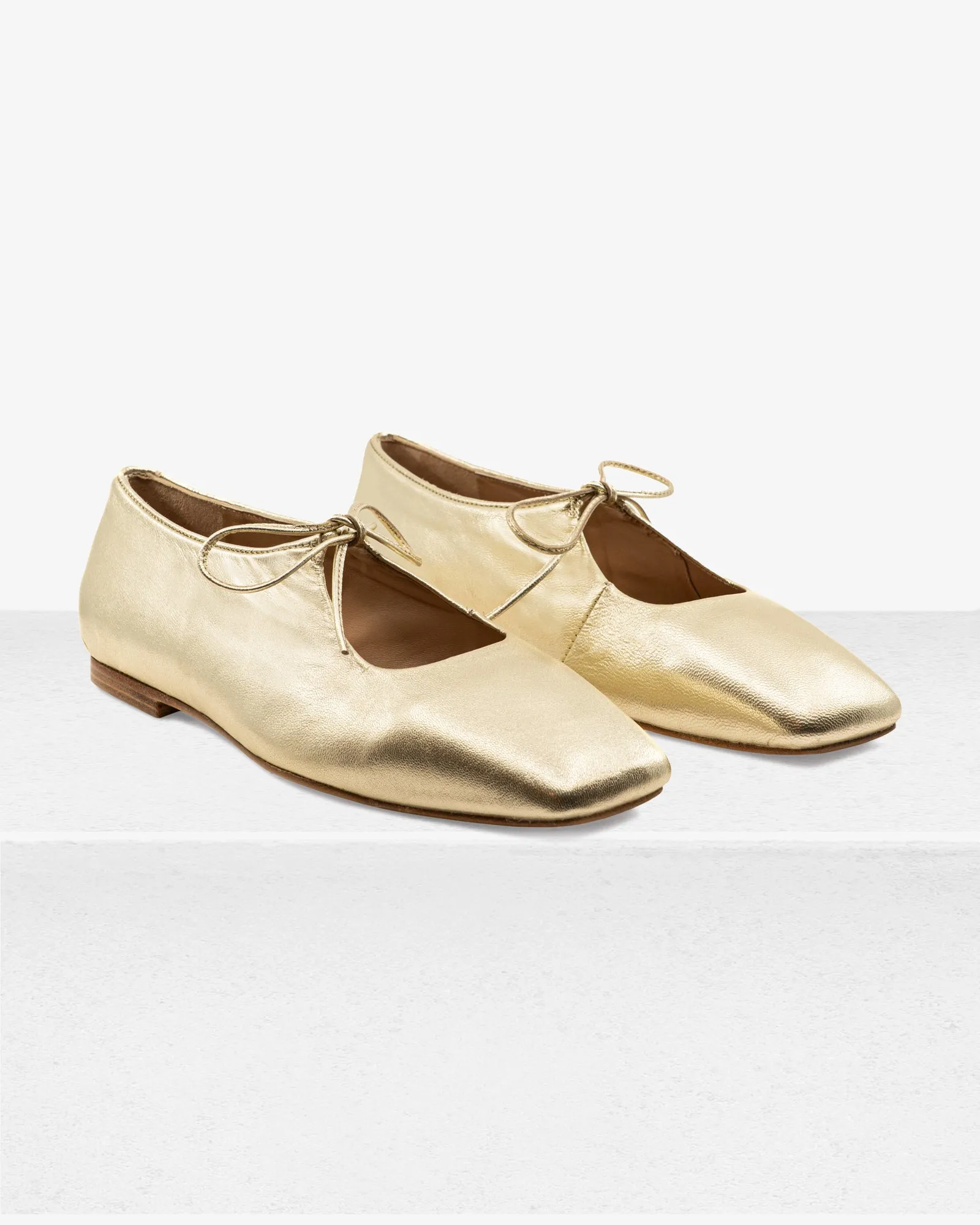 Amelia Gold Leather