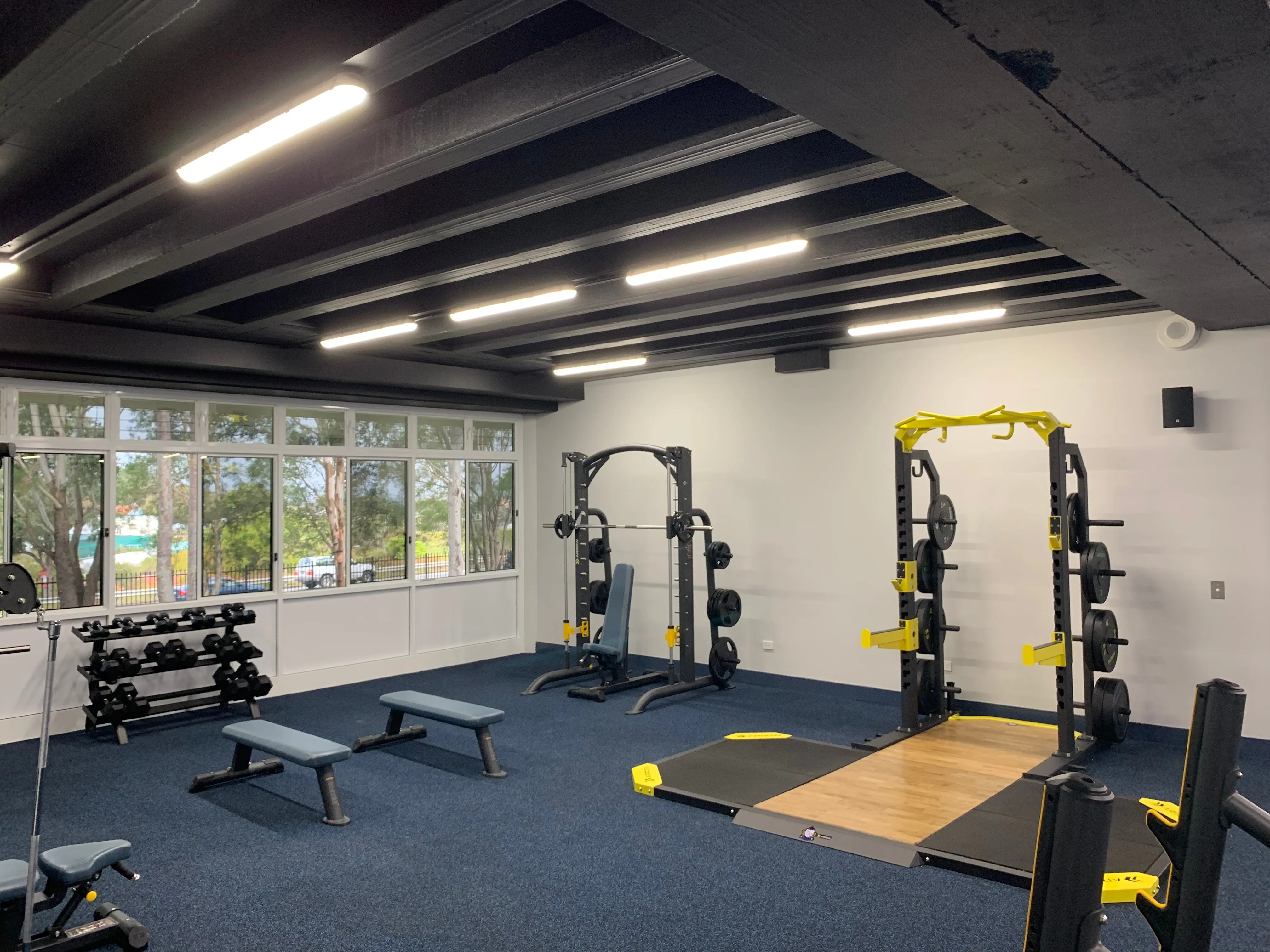 ARROW® X9 Commercial Half Rack