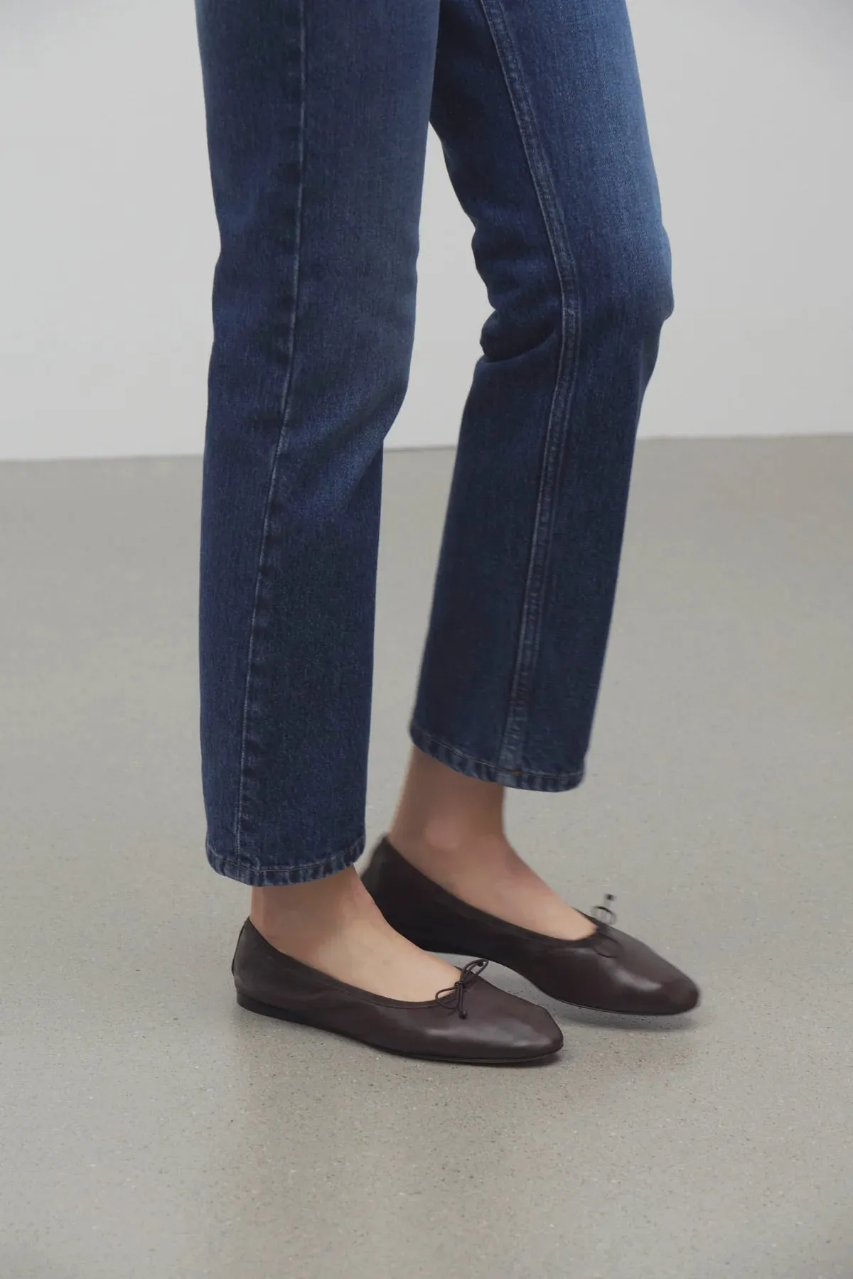 Awar Ballerina Flat in Leather in Dark Brown