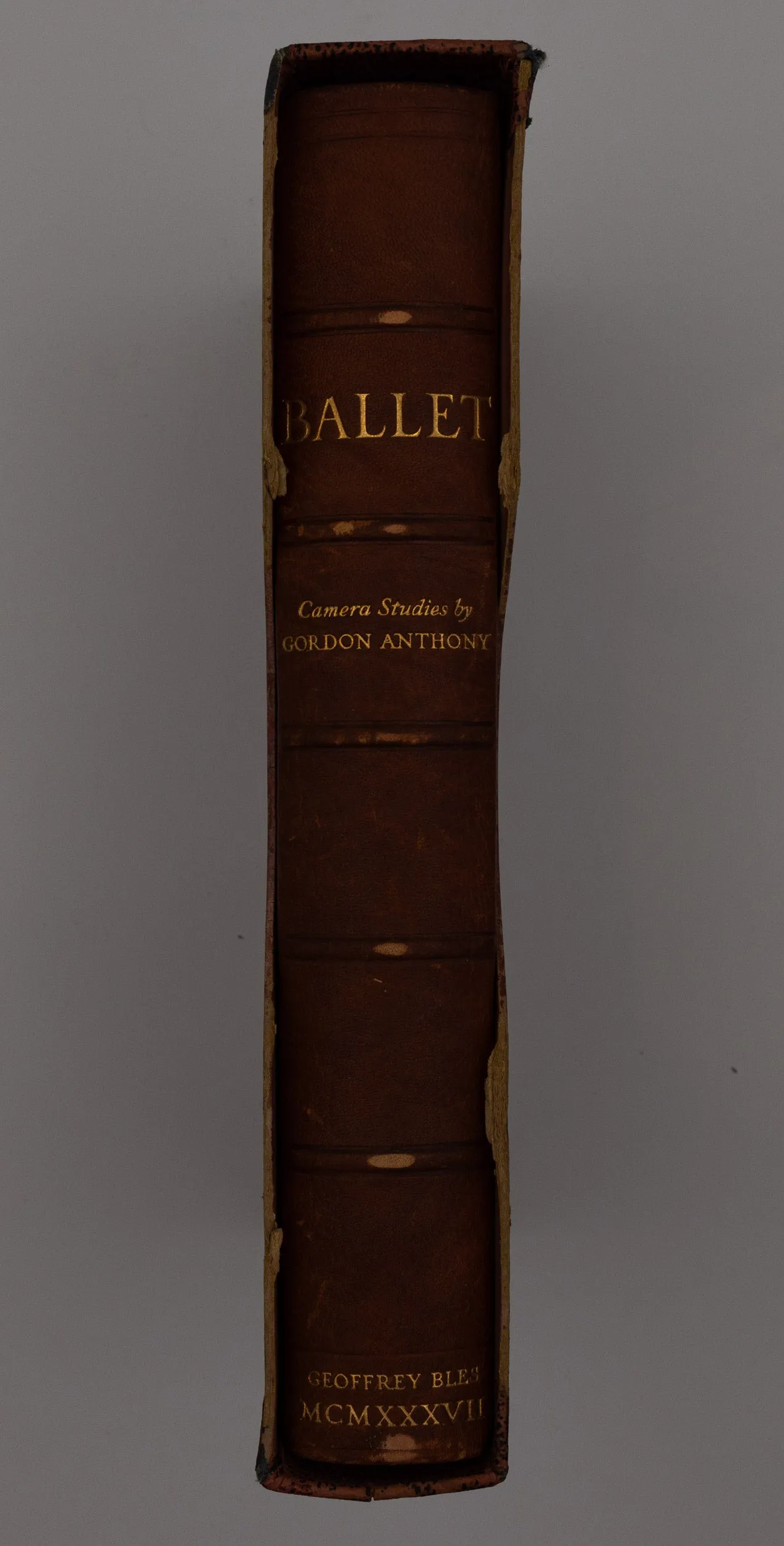 Ballet. Camera Studies – Gordon Anthony [Signed, 1st Ed.]