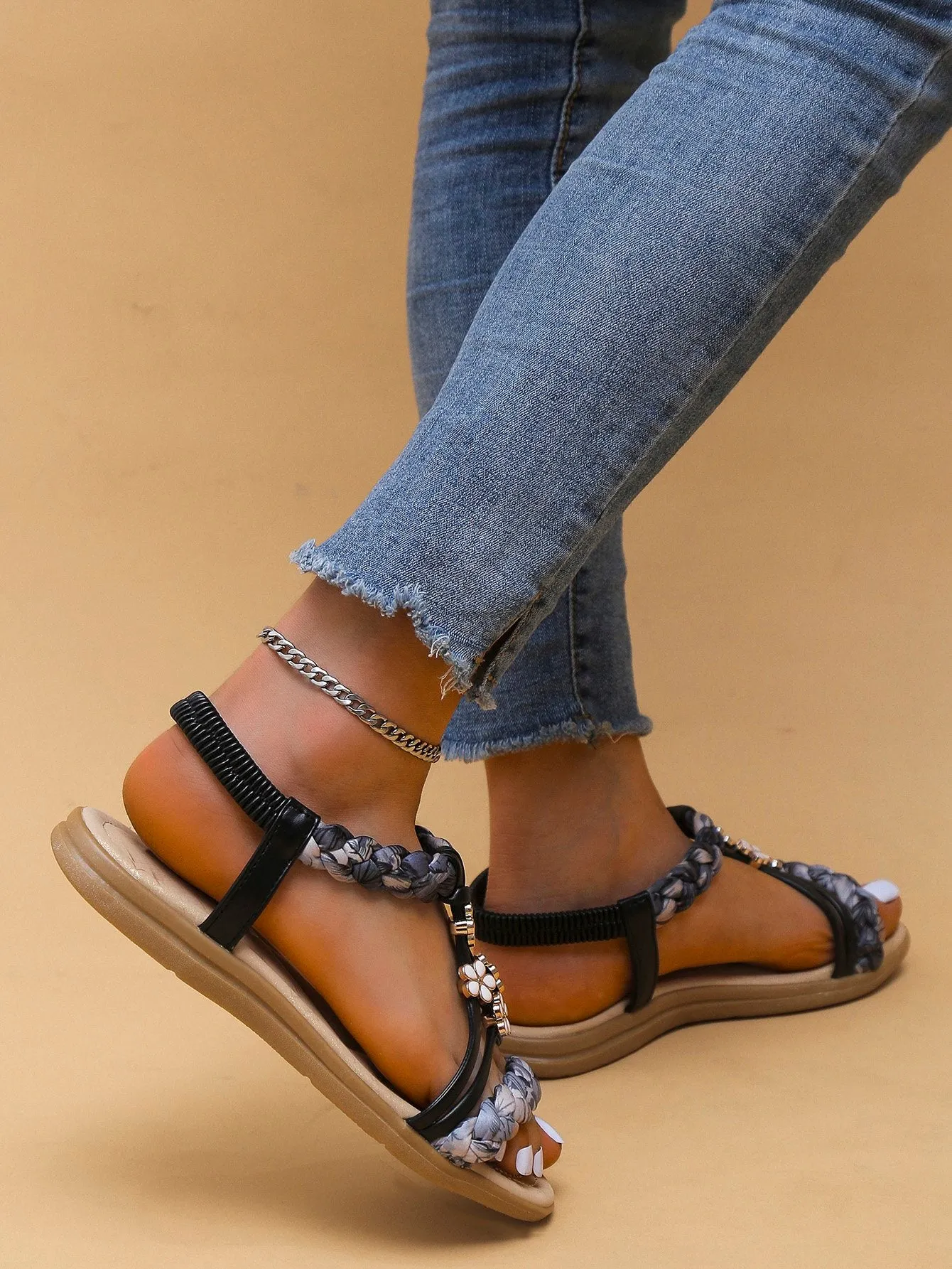 Bohemian Platform Sandals Vintage Floral Woven Soft Sole Roman Shoes
