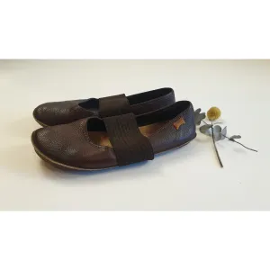 Camper pre-owned brown leather mary jane style flat shoes size 37