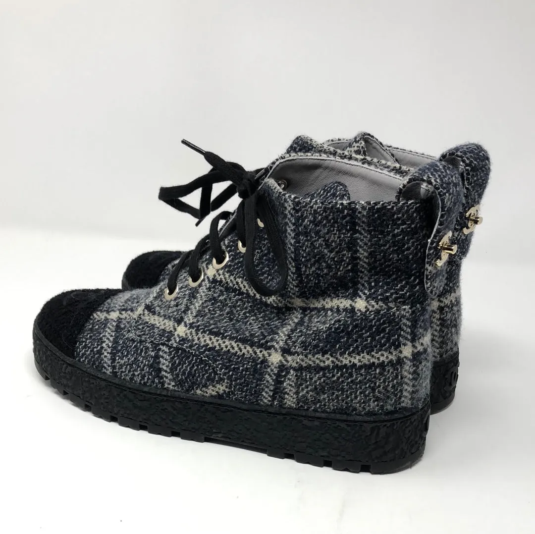 Chanel Tweed Navy Black and Ivory Lace up Booties