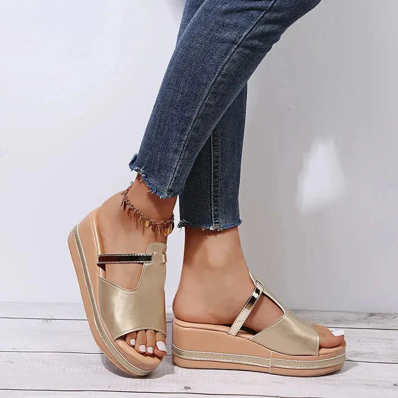 Chic Platform Sandals for Effortless Style