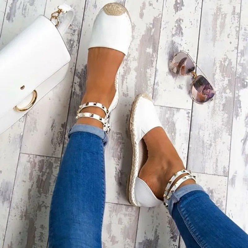 Chill Vanilla Sandals