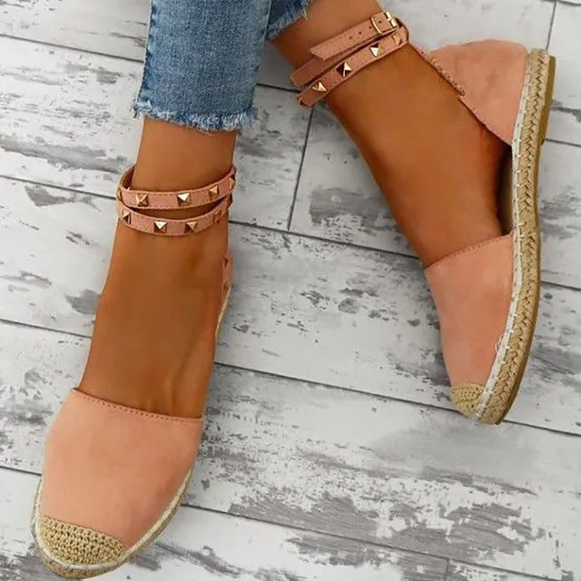 Chill Vanilla Sandals