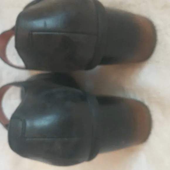 Dansko Women's Black Page Waterproof Mary Jane Heel Size 9