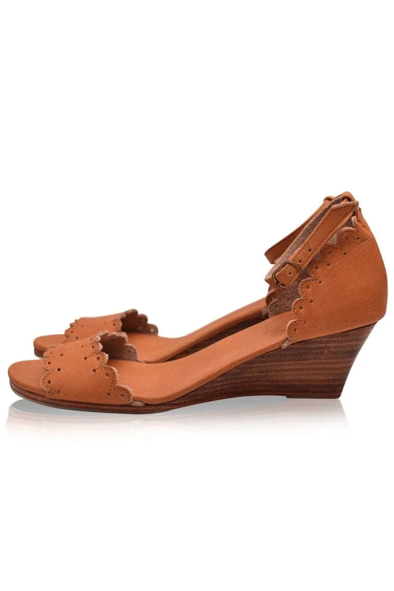 Dreamland Leather Wedges in Ivory