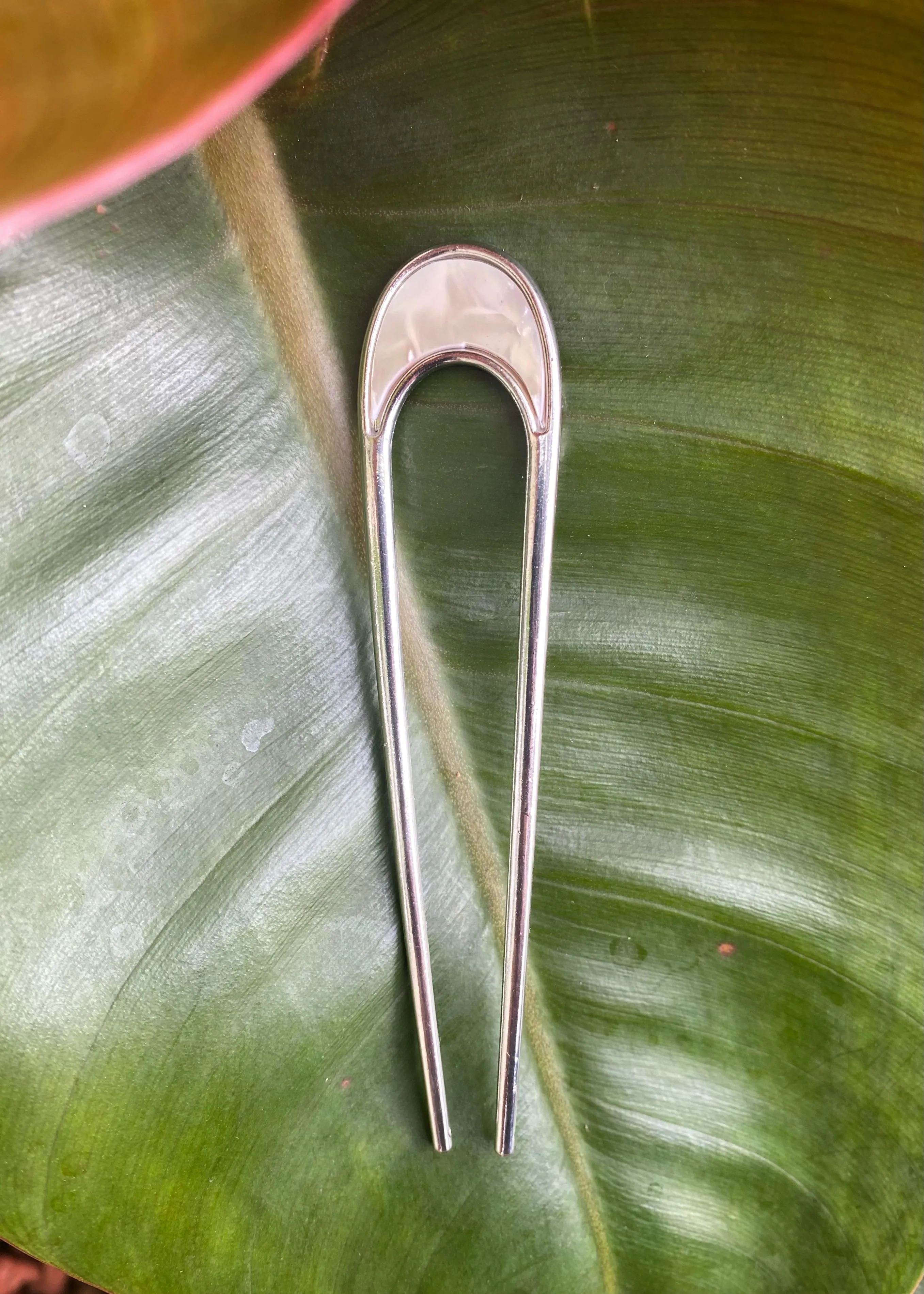 French Bun Pin