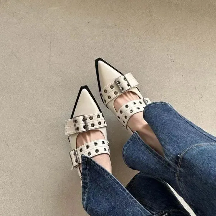 French Style Pointed Toe Mary Jane Shoes for Women – Retro Medium Thick Heel, Perfect for Skirts, Small Leather Shoes
