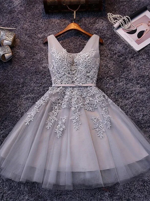 Grey Tulle Applique Strap Short Homecoming Dresses