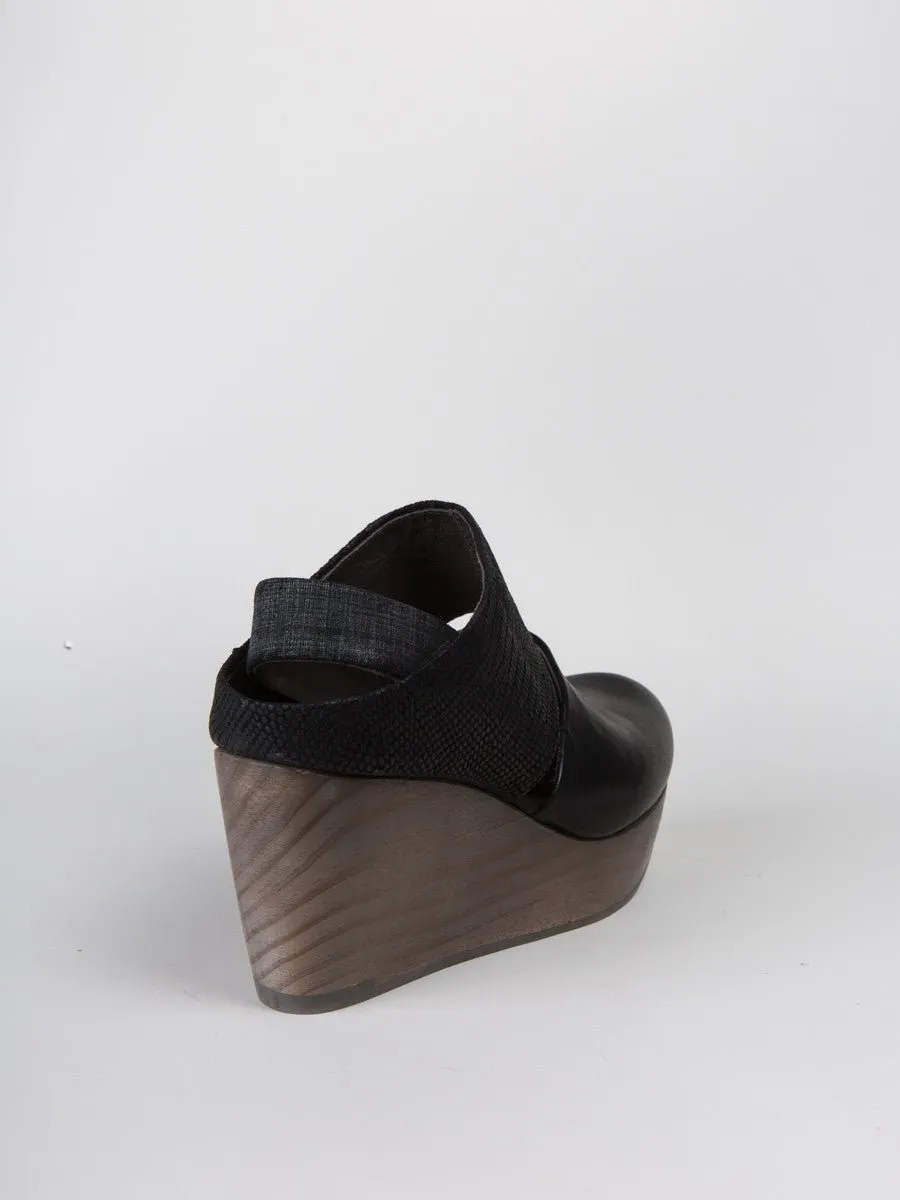 harlen wedge