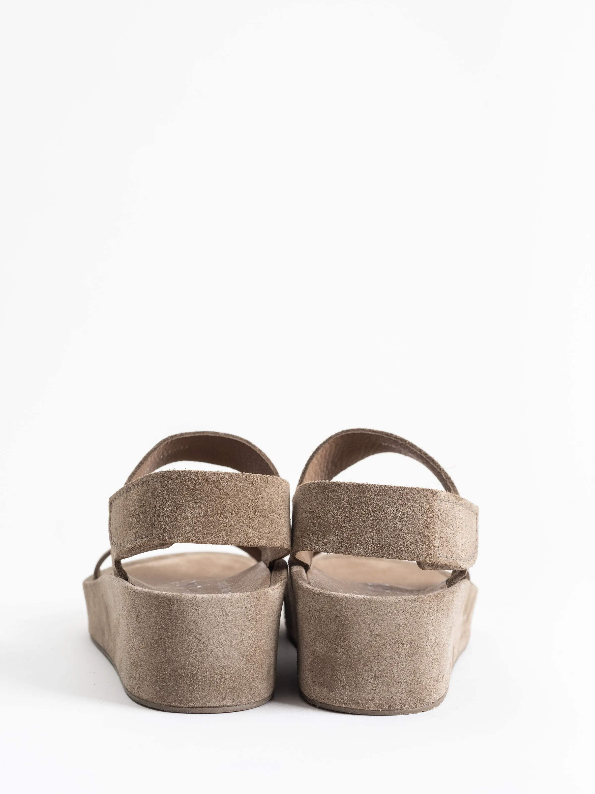 lacey platform wedge