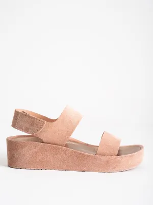 lacey wedge - macaron