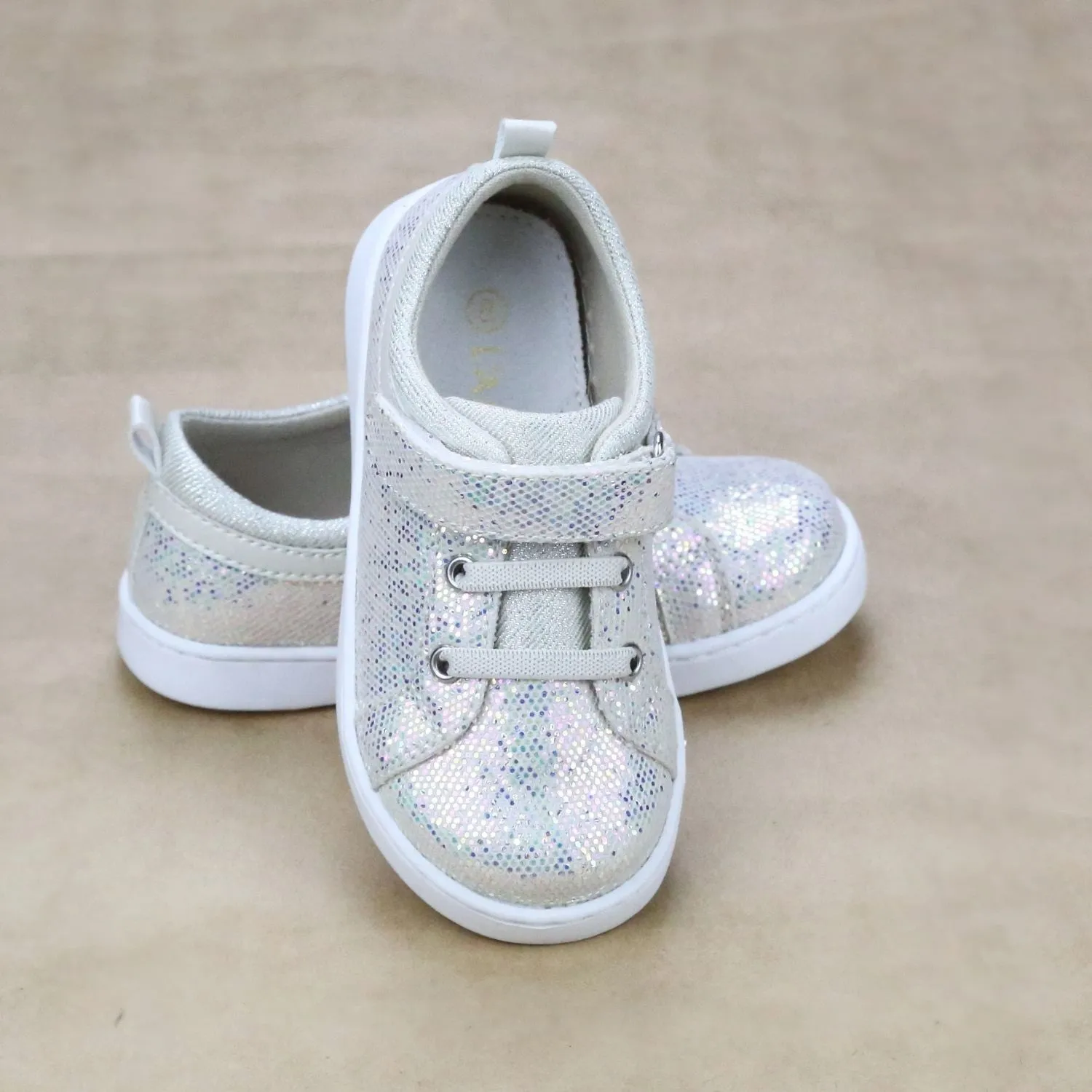 L'Amour Girls Natalie Metallic Pink Flexible Sneaker