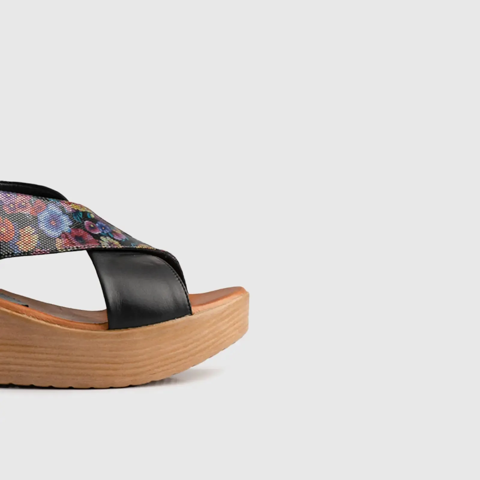 Leather Comfort Wedges Black Multi 9010