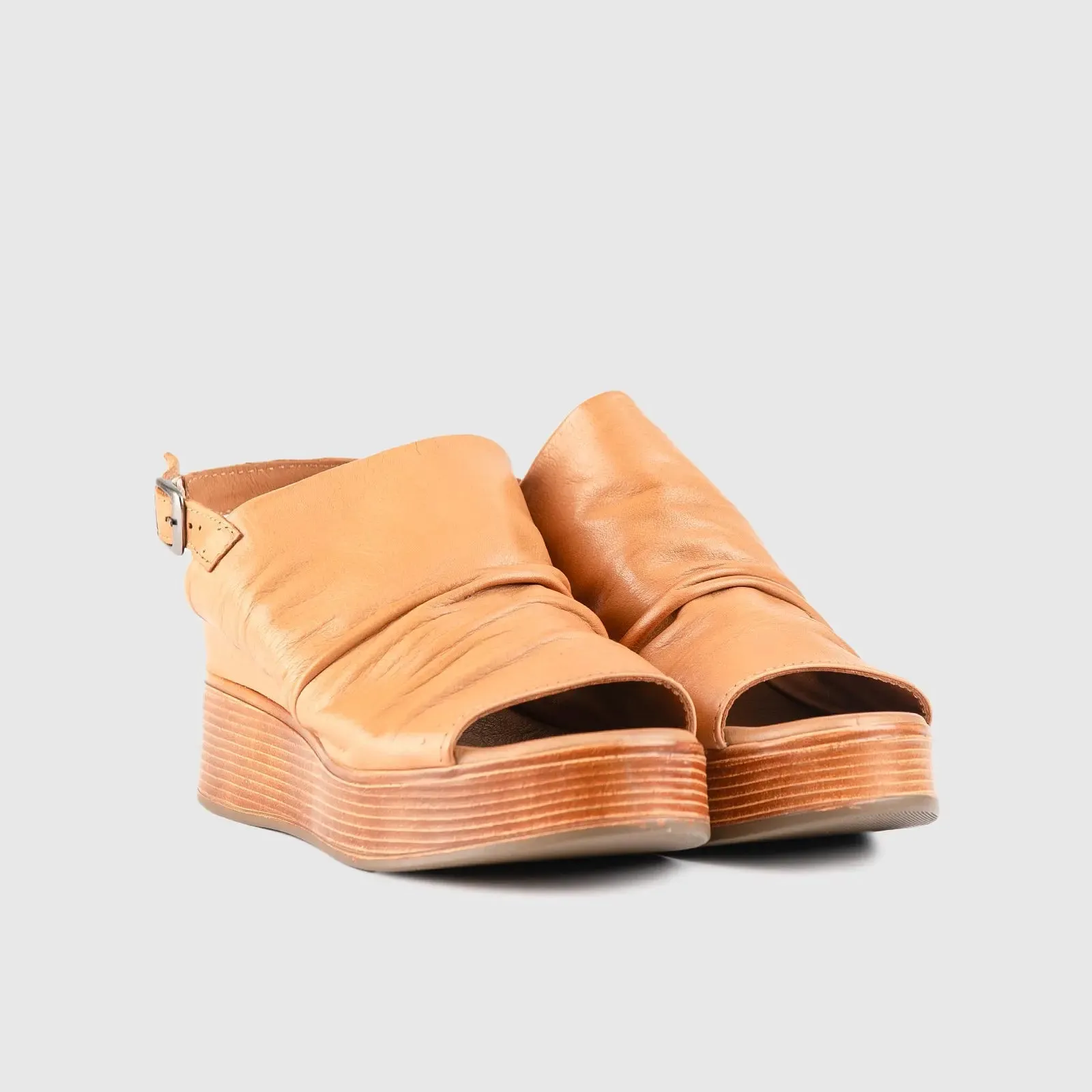 Leather Comfort Wedges Tan 8385