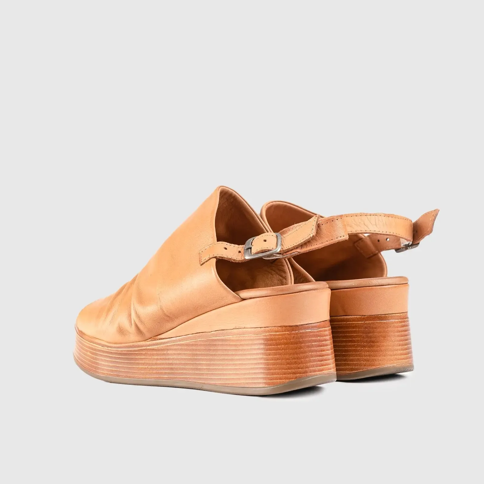 Leather Comfort Wedges Tan 8385