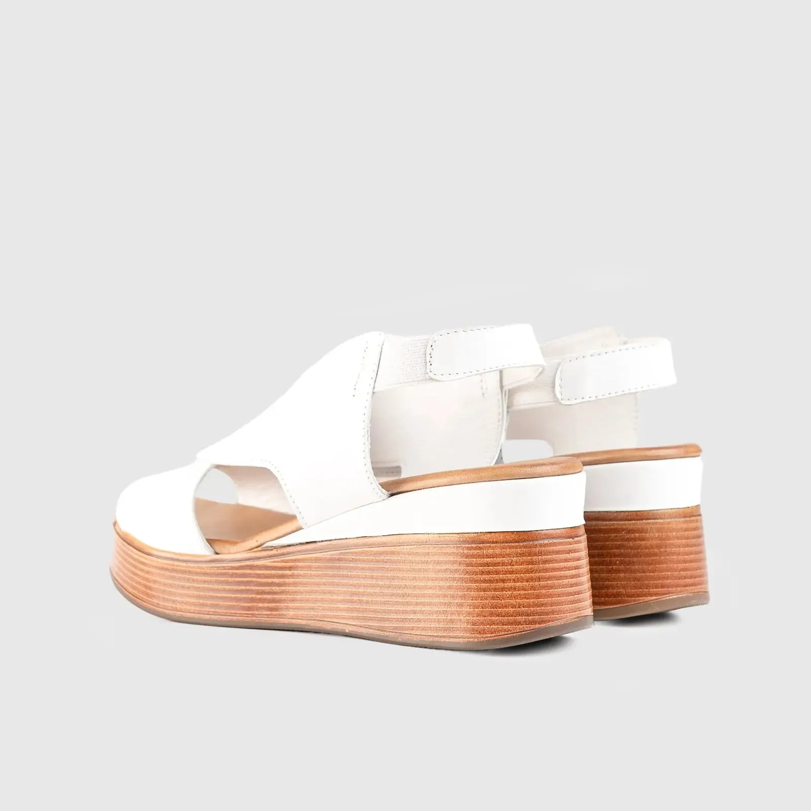Leather Comfort Wedges White 8505