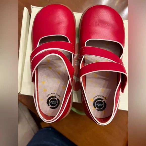Livie &amp; Luca Cherry red leather Mary Jane red with white accent size 1 girls
