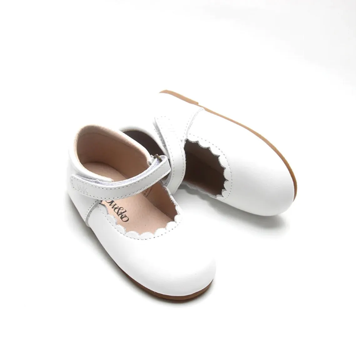 Mary Jane | White