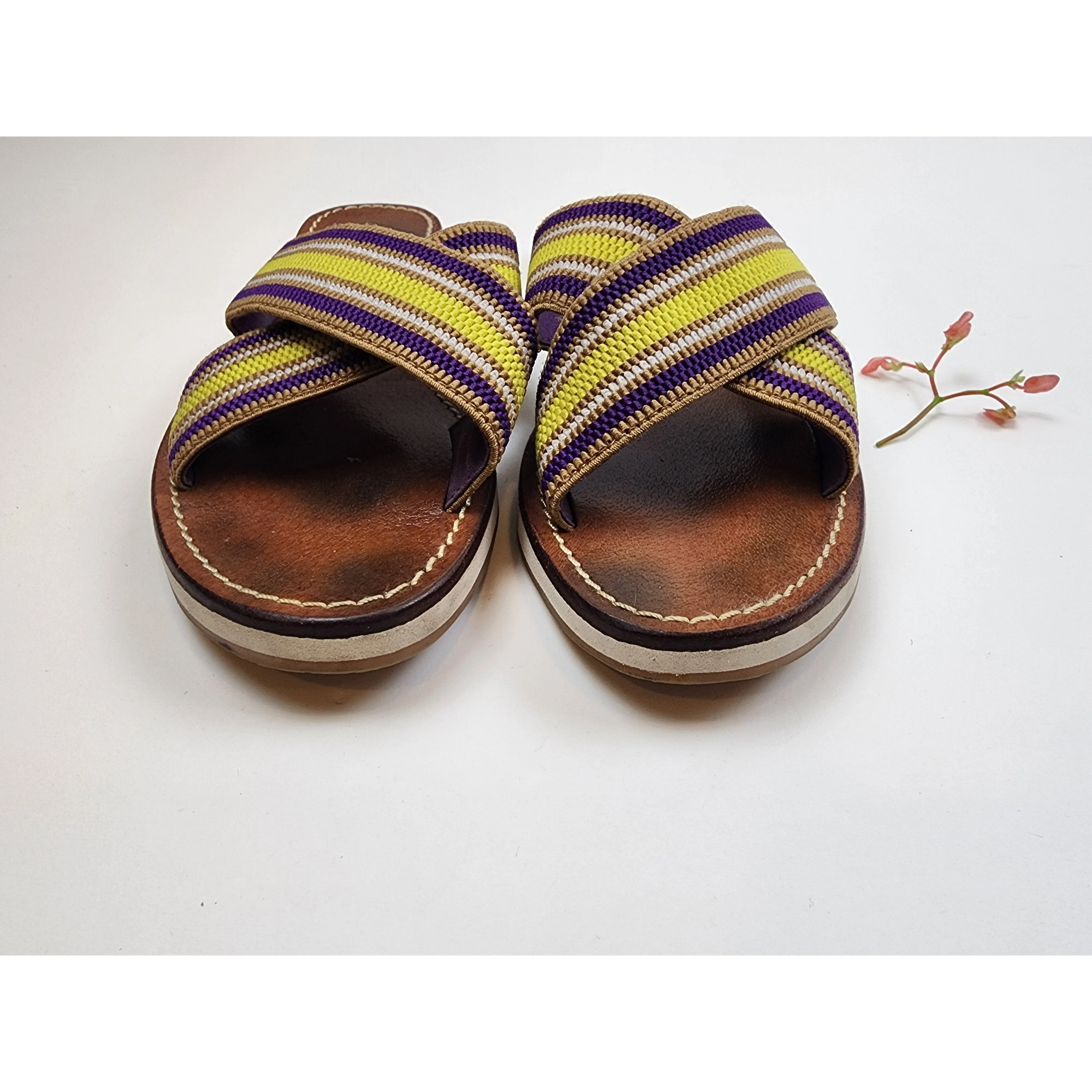 Mellow Yellow criss cross slide on flats size 38