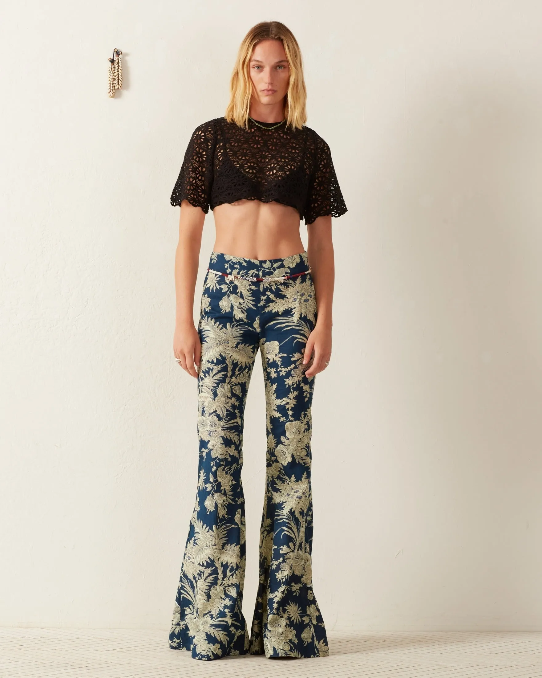 Nala Onyx Lace Cropped Top