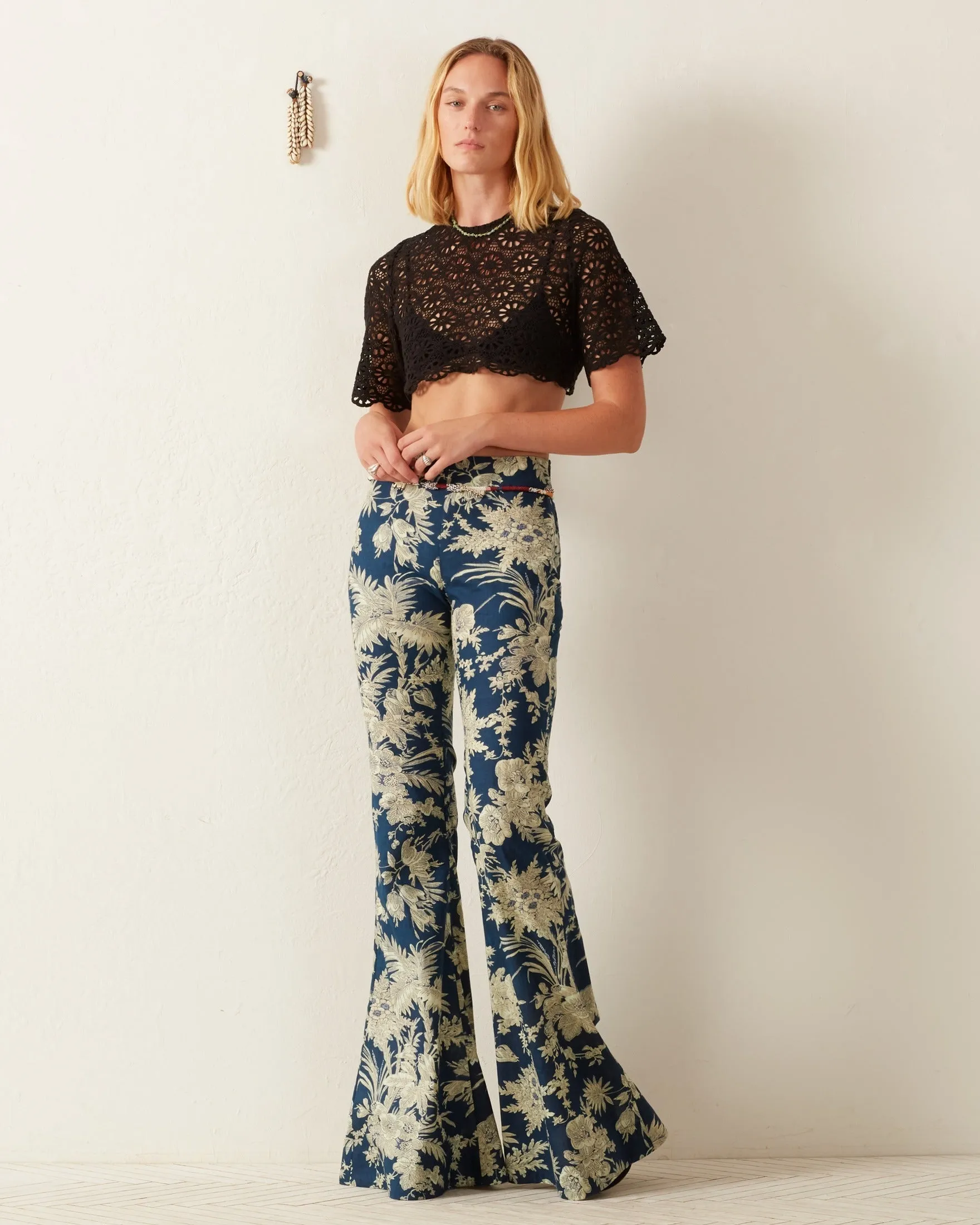 Nala Onyx Lace Cropped Top