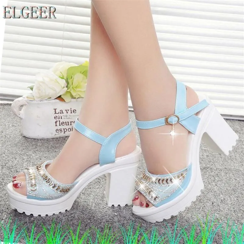 new thick with sandals