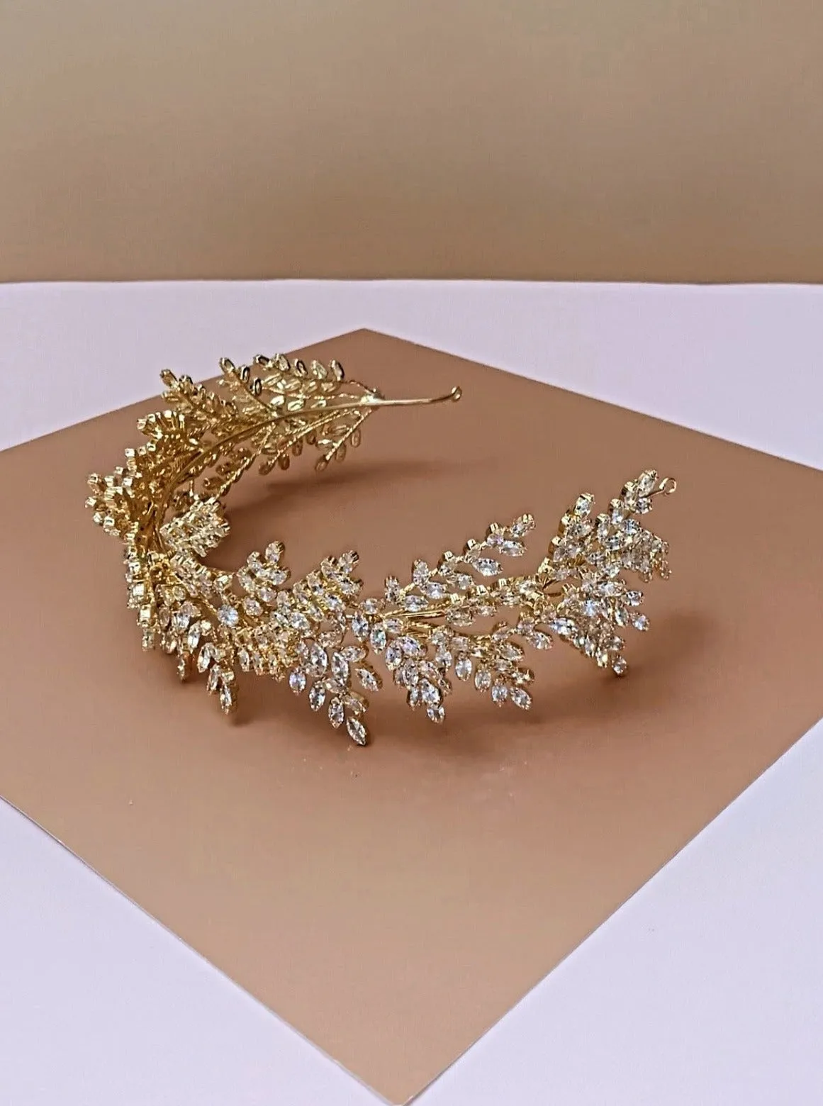 NORABEL Swarovski Stunning Bridal Headpiece