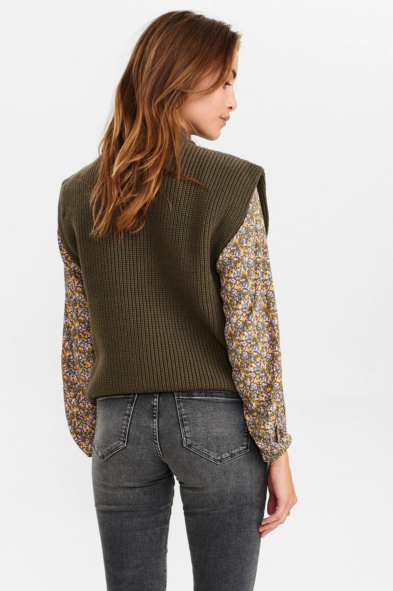 NUCHAYA VEST - Grape leaf