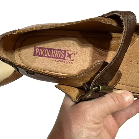 NWOB Pikolinos Brown Leather Gandia Mary Jane/Brandy Shoe