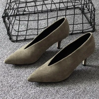 Pointed Thin Heels Deep V Design Lady Single Shoes