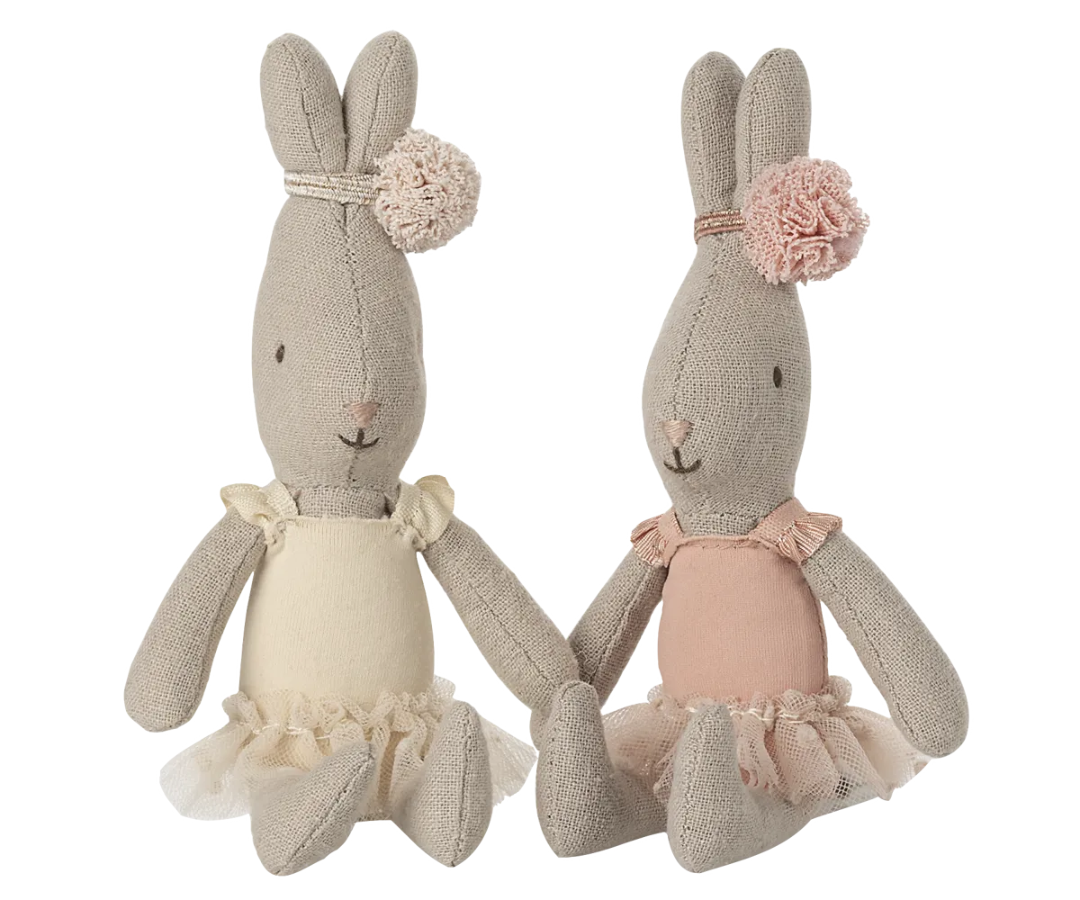 Pre-order Maileg  Rabbit, Micro - Ballet suit and skirt cream