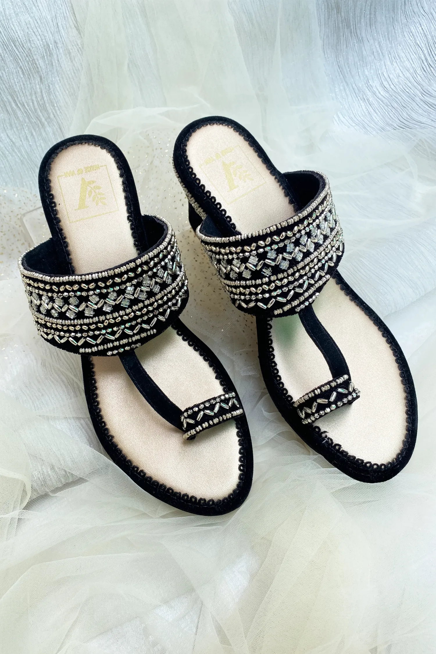 Saanjh Wedges