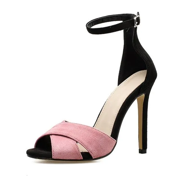 Sandra Heels