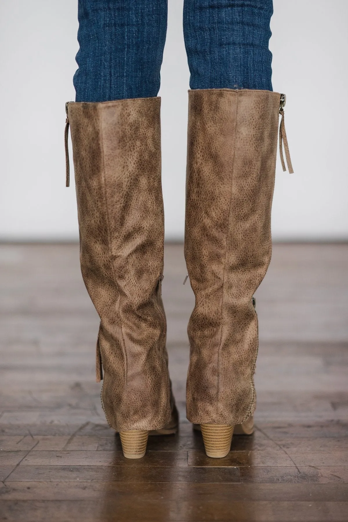 Sassy Girl Boots ~ Taupe