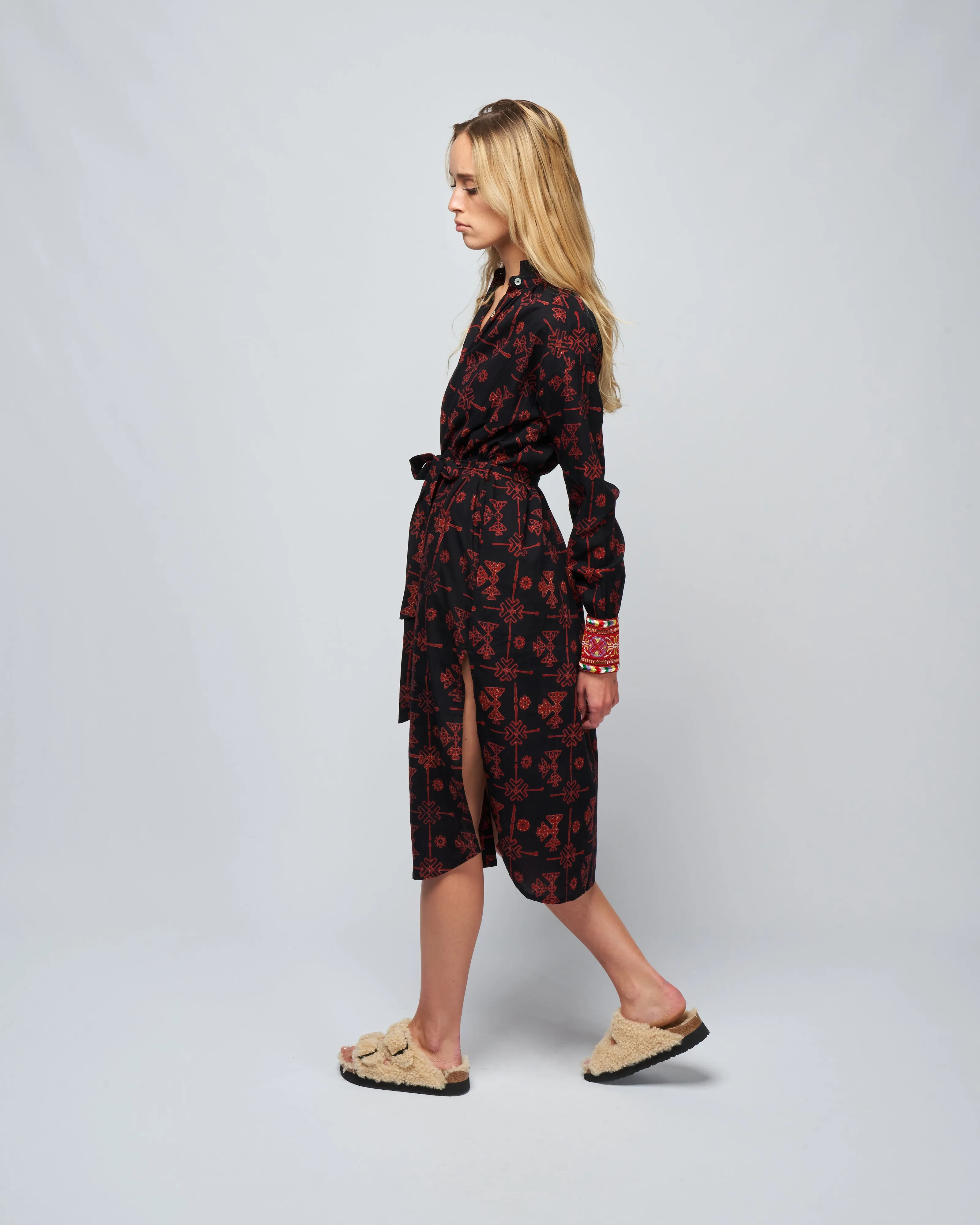 shawna lamu dress - black lamu