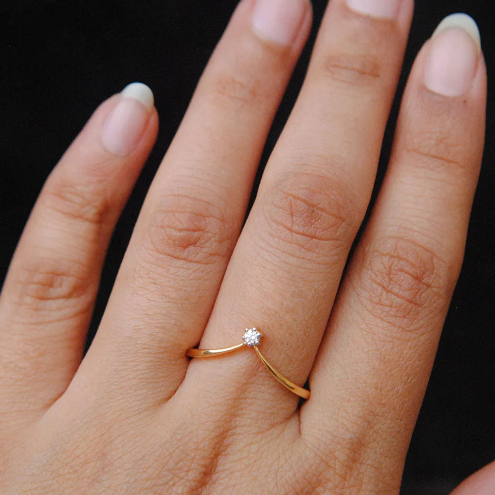 Single Diamond V Chevron Ring