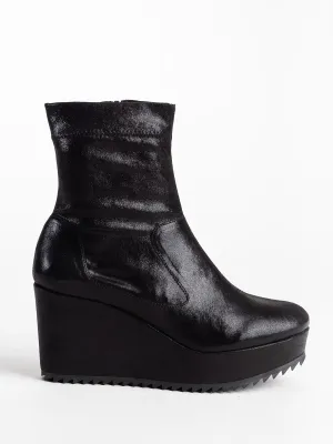urika boot