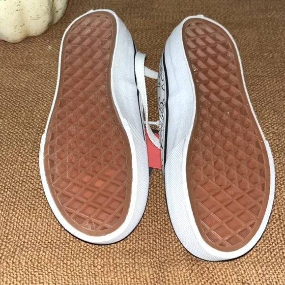 Vans Kids Color Me Daisies Chalkboard Shoes