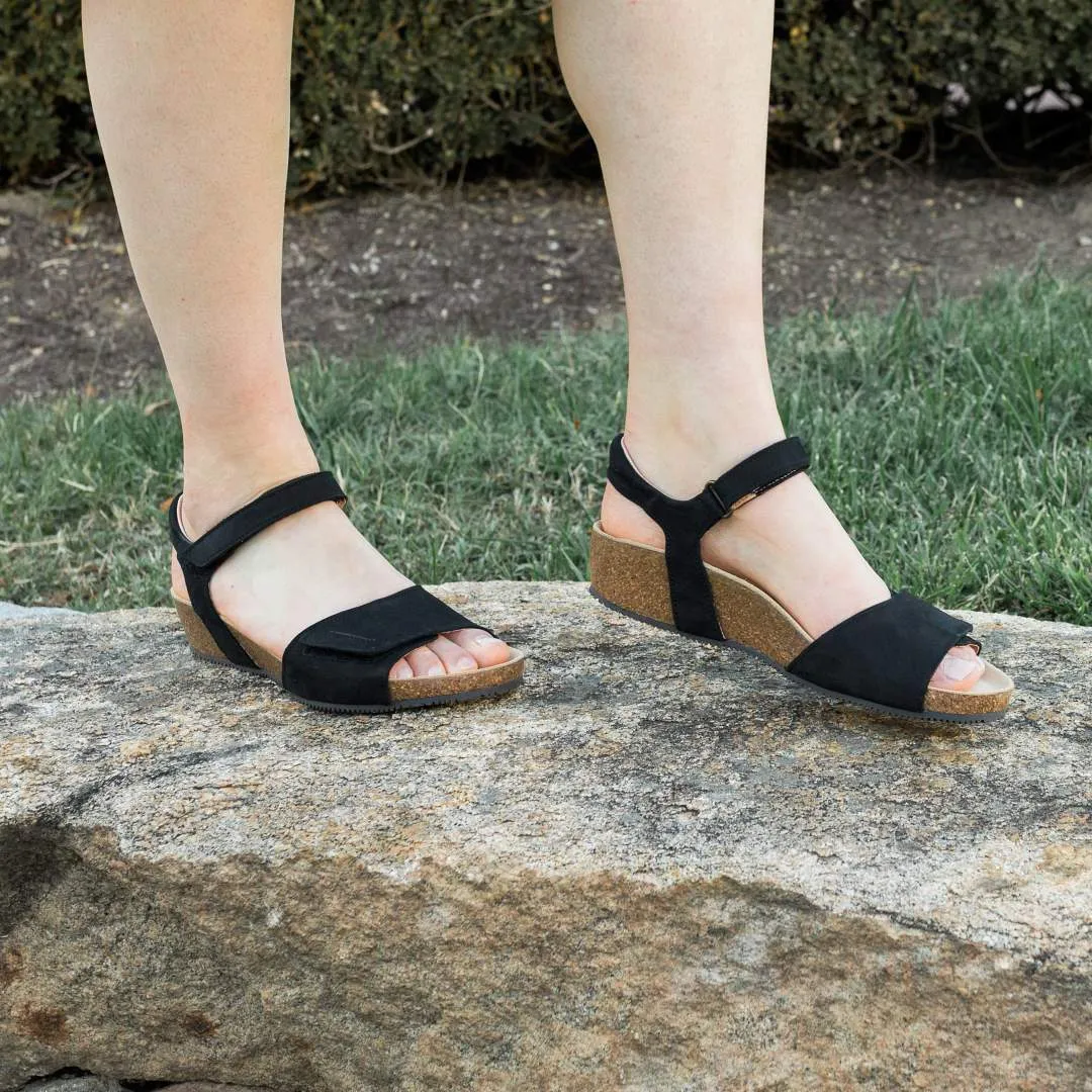 Women's Freya Leather Wedge Sandal