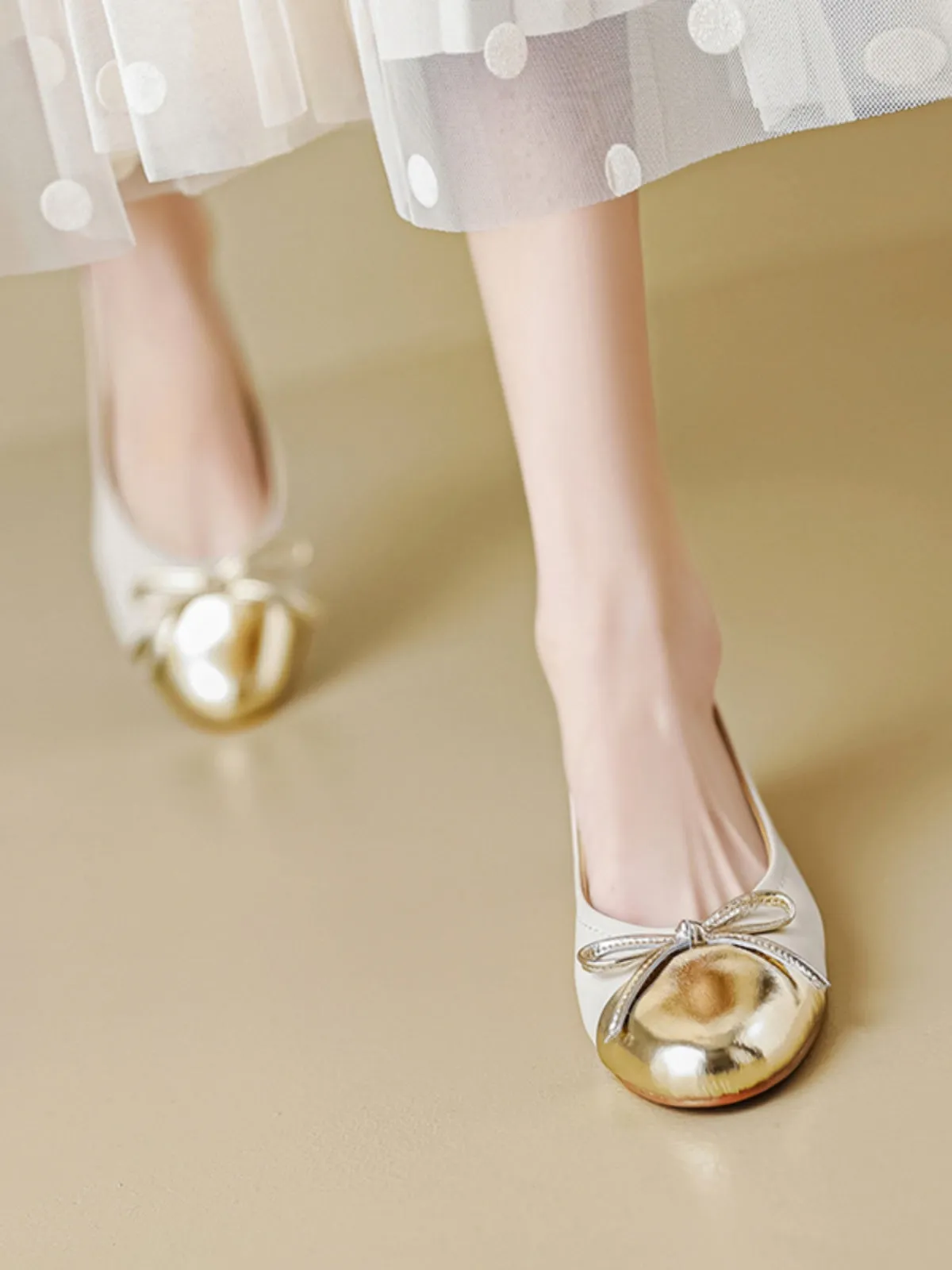 Womens Leather Ballet Flats Shoes with Bow and Color Block Design