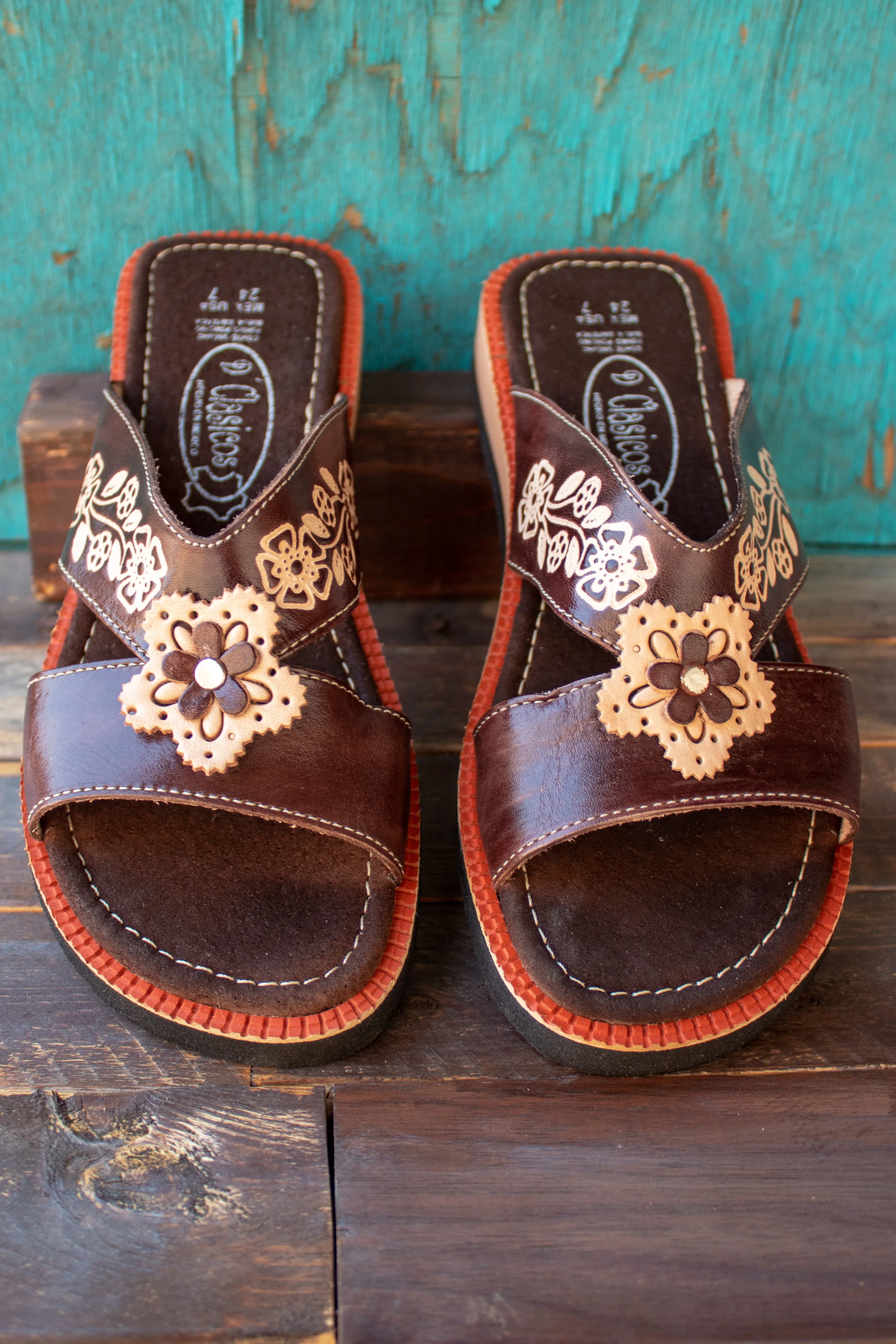 WOMENS LEATHER SLIP ON HUARACHE MEXICAN SANDAL