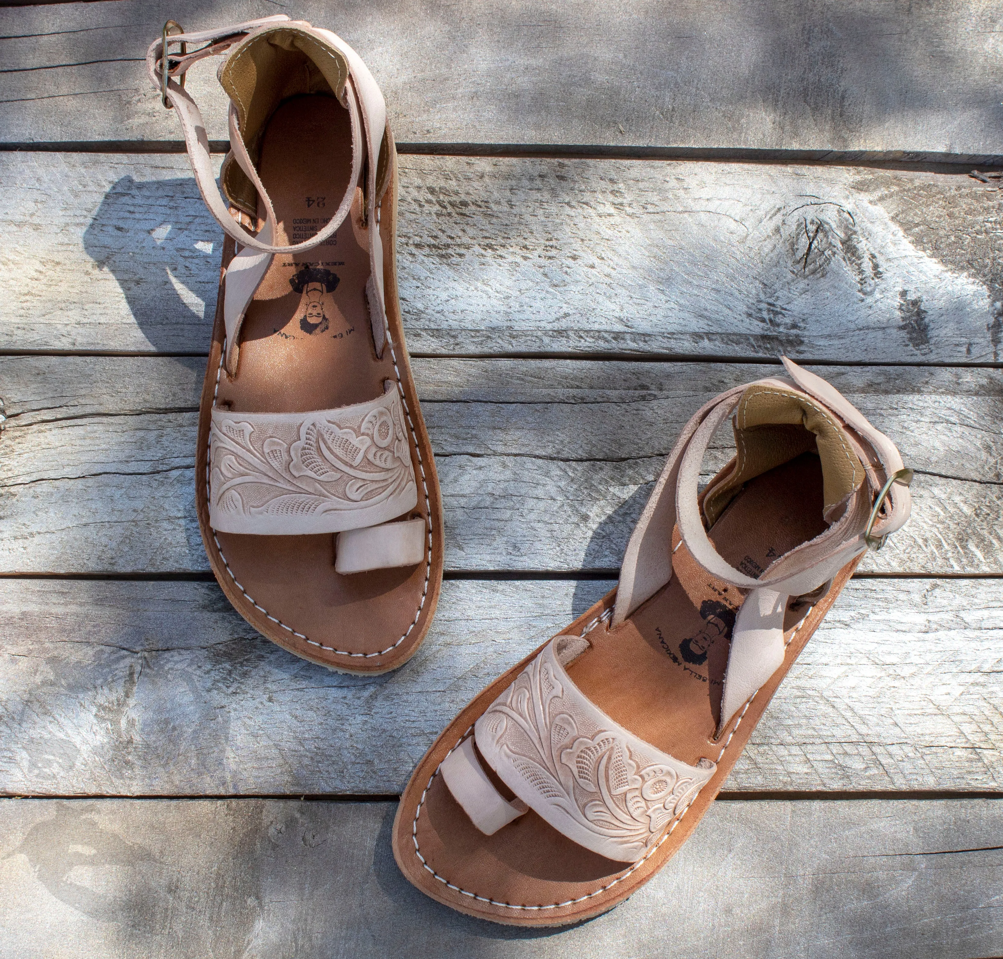 WOMENS TAN LEATHER STAMPED OPEN TOE MEXICAN SANDAL