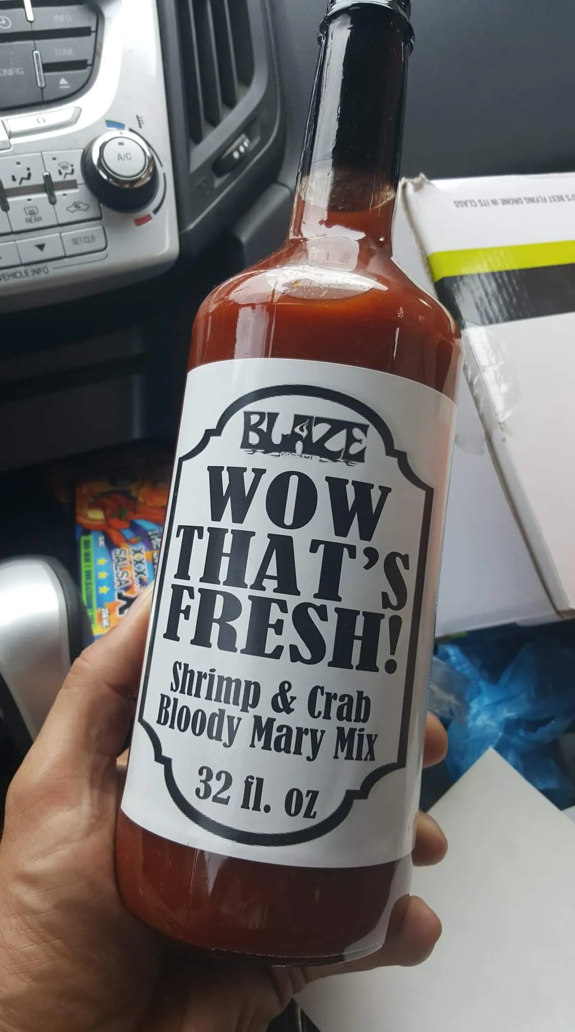 WOW That's Fresh! - By the bottle (1) - Shrimp & Crab Bloody Mary Mix